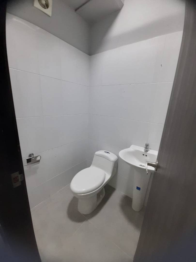 Local en Arriendo - Alpes, Pereira, 90,002 m² (foto 7) — CREBI