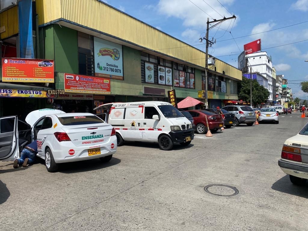 Local en Venta - Av 30 De Agosto, Pereira, 21,002 m² (foto 2) — CREBI