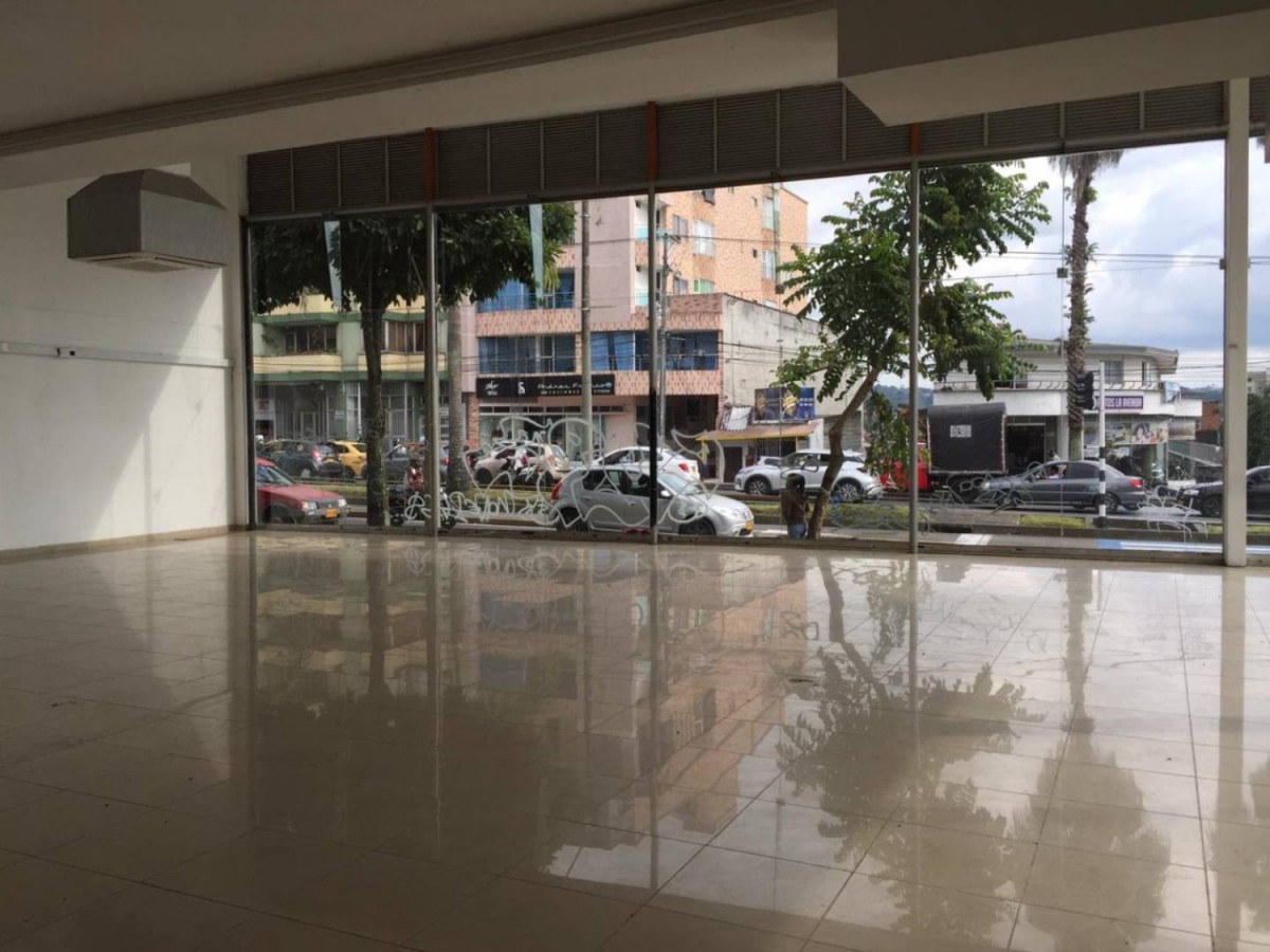 Local en Venta - Av 30 De Agosto, Pereira, 387,002 m² (foto 8) — CREBI