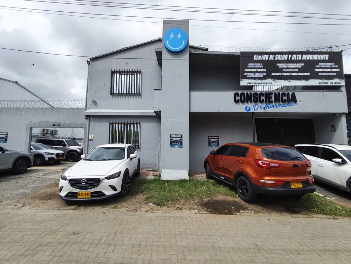 Local en Venta - Av 30 De Agosto, Pereira, 1015,002 m² (foto 3) — CREBI