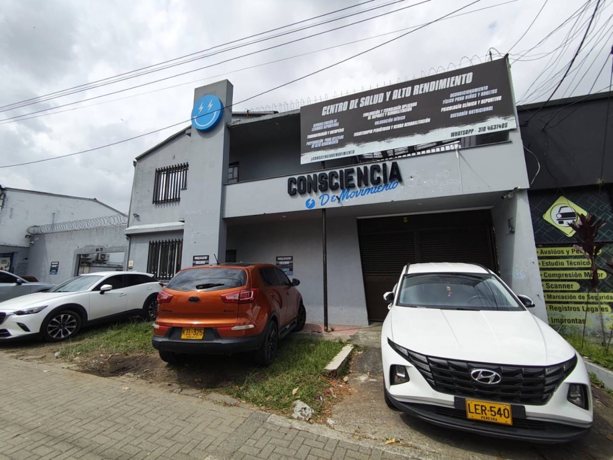 Local en Venta - Av 30 De Agosto, Pereira, 1015,002 m² (foto 4) — CREBI