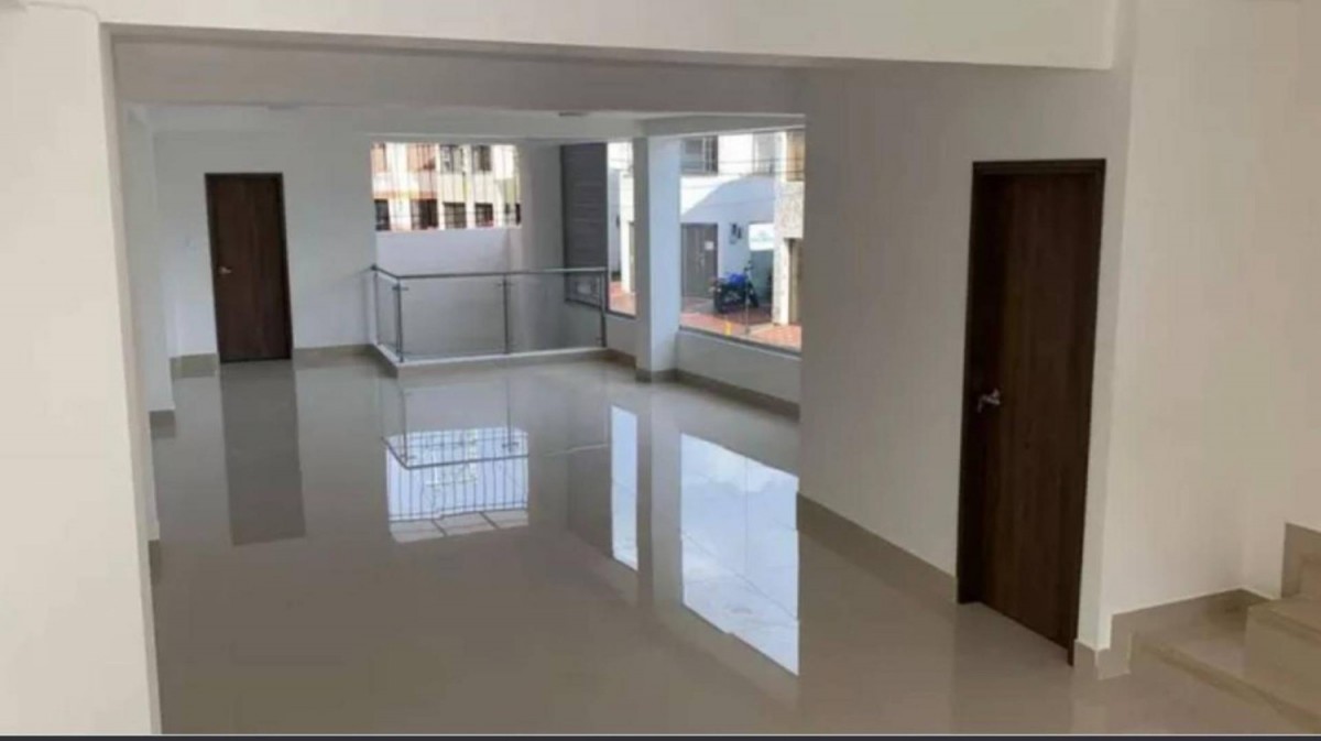 Local en Arriendo - Av 30 De Agosto, Pereira, 250,002 m² (foto 6) — CREBI