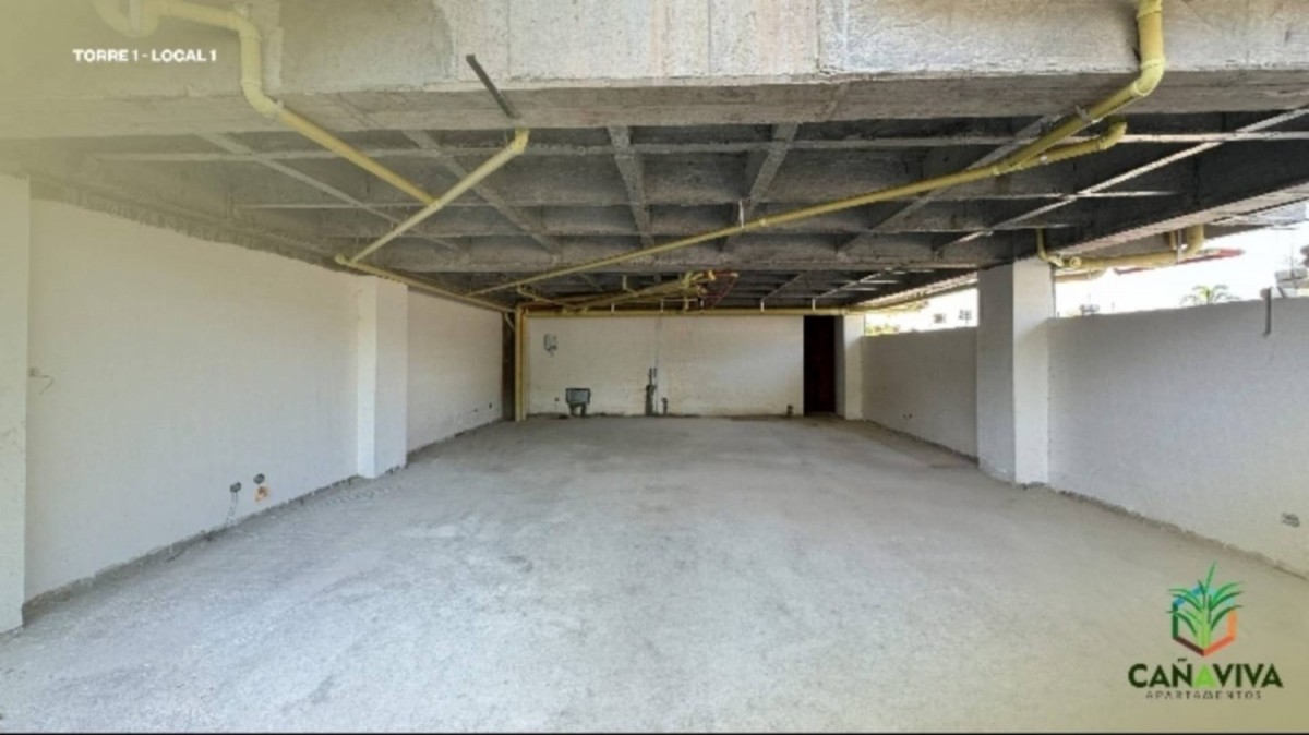 Local en Arriendo - Av 30 De Agosto, Pereira, 87,002 m² (foto 3) — CREBI