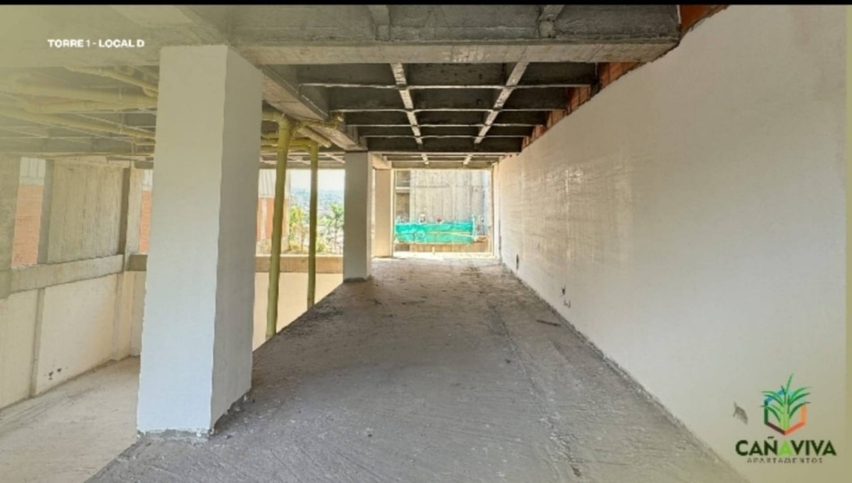 Local en Arriendo - Av 30 De Agosto, Pereira, 184,002 m² (foto 4) — CREBI