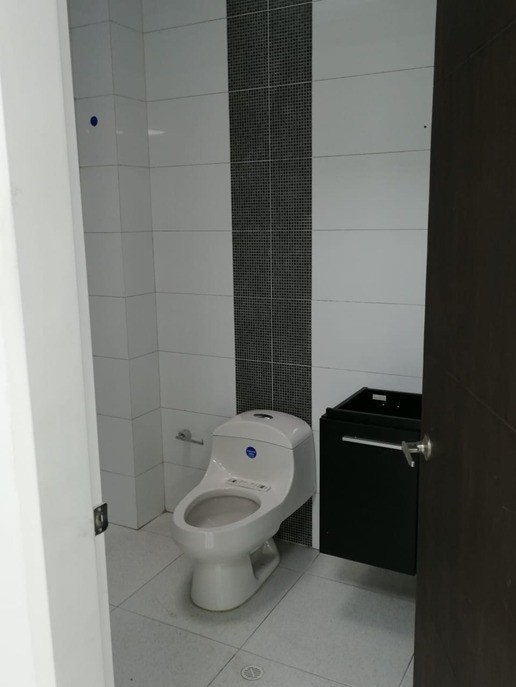 Local en Arriendo - Centro, Pereira, 106,002 m² (foto 10) — CREBI