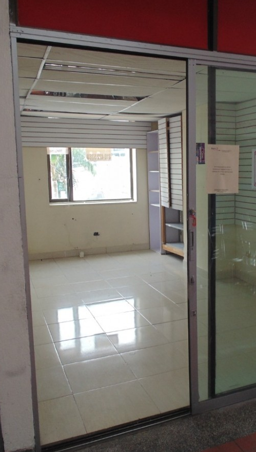 Local en Venta - Centro, Pereira, 14,002 m² (foto 2) — CREBI