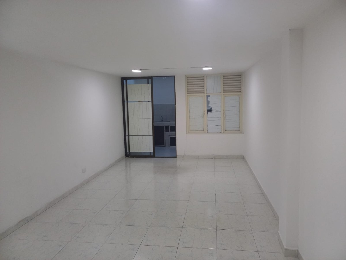 Local en Arriendo - Centro, Pereira, 37,002 m² (foto 5) — CREBI