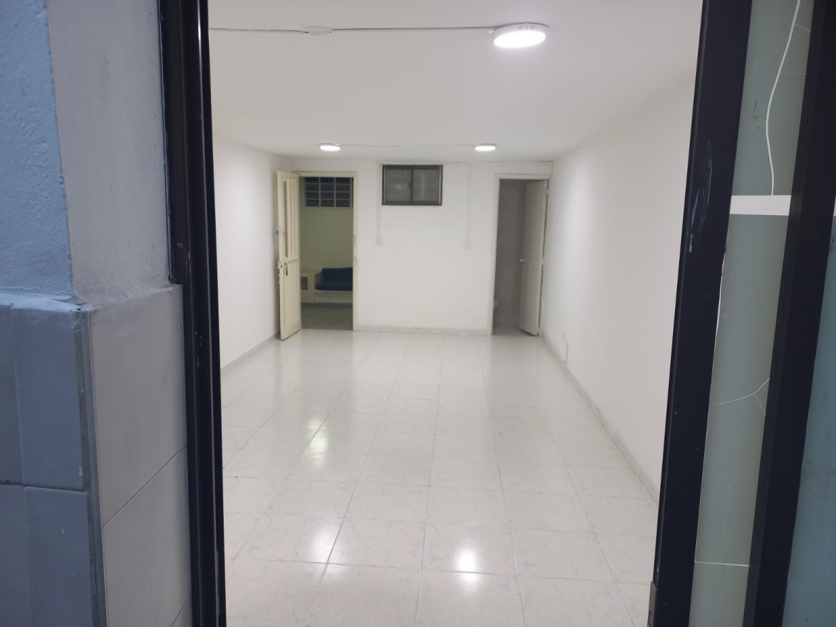 Local en Arriendo - Centro, Pereira, 37,002 m² (foto 7) — CREBI