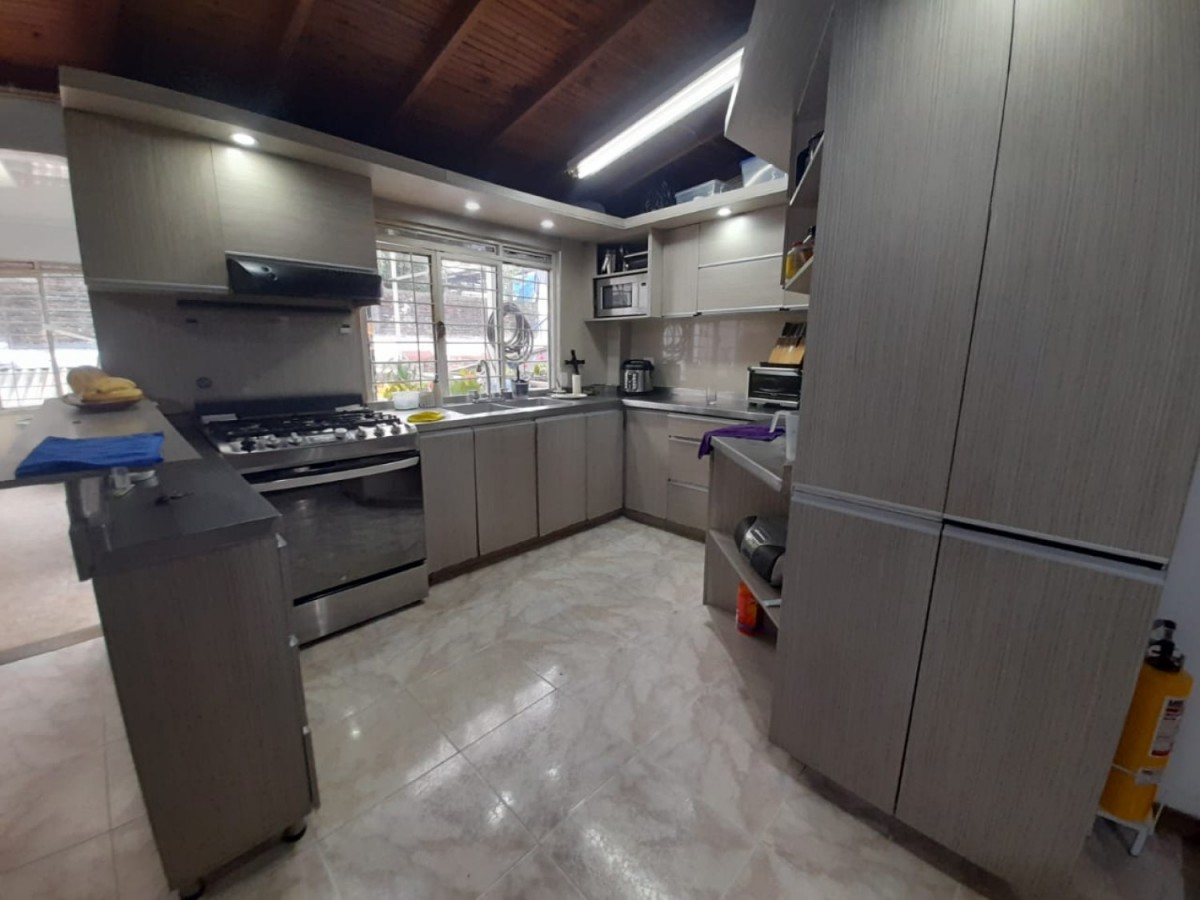 Local en Venta - Centro, Pereira, 240,002 m² (foto 8) — CREBI