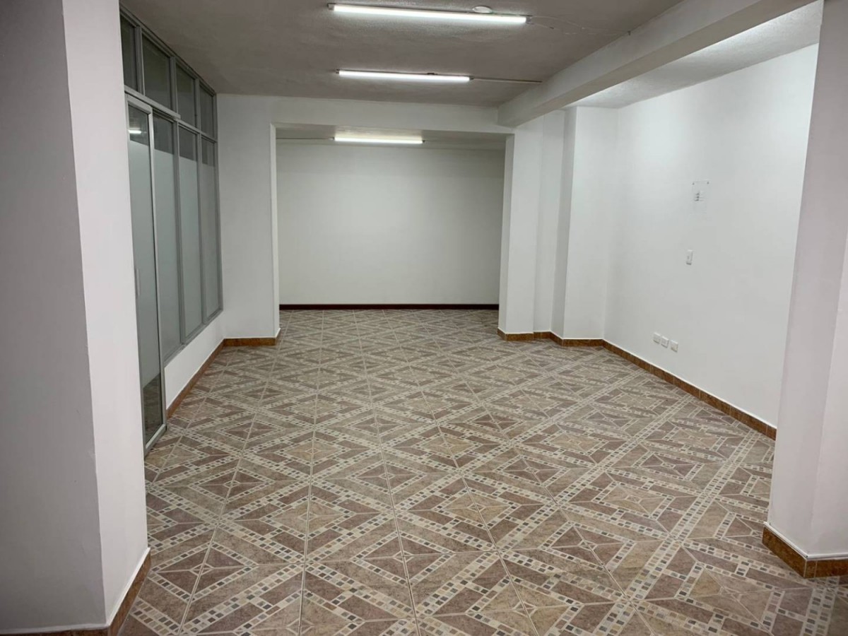 Local en Arriendo - Centro, Pereira, 470,002 m² (foto 3) — CREBI