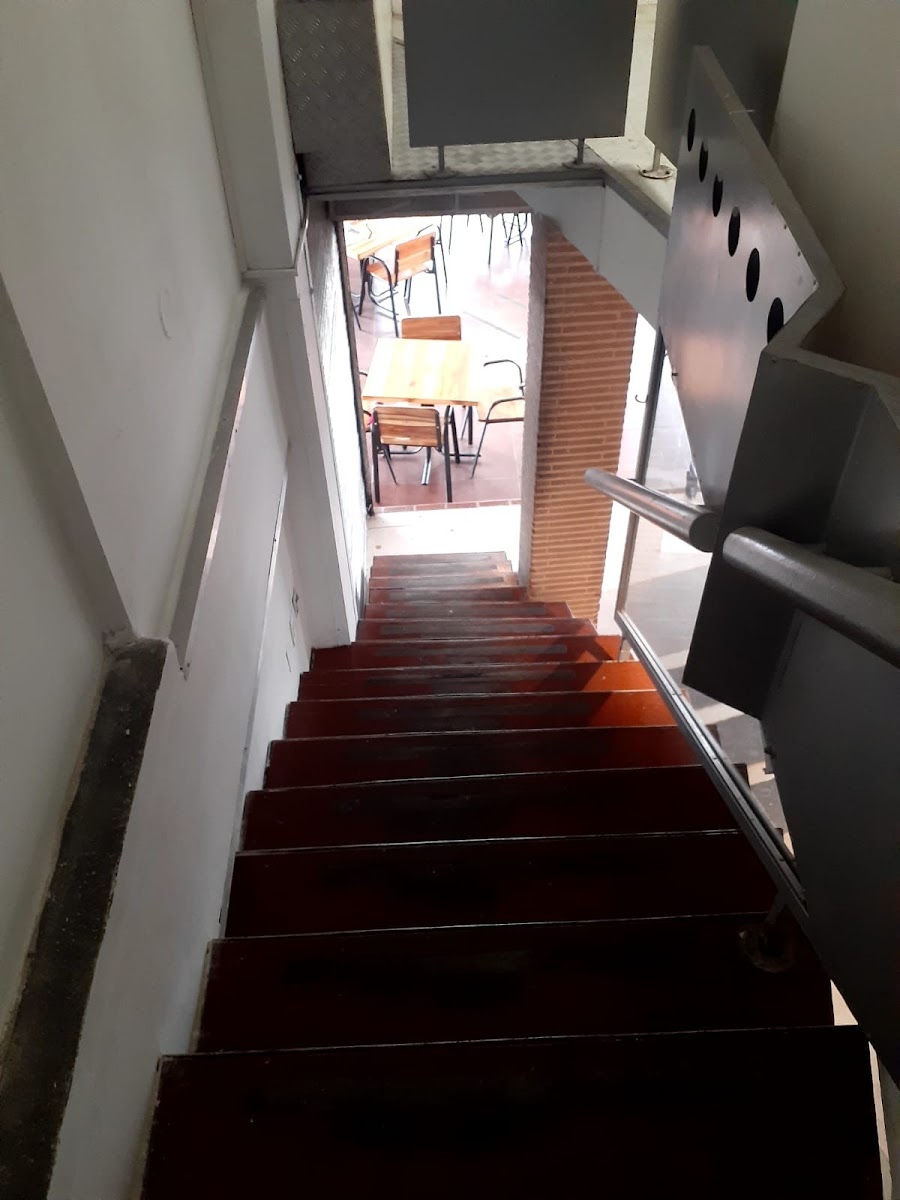 Local en Venta - Circunvalar, Pereira, 92,002 m² (foto 4) — CREBI