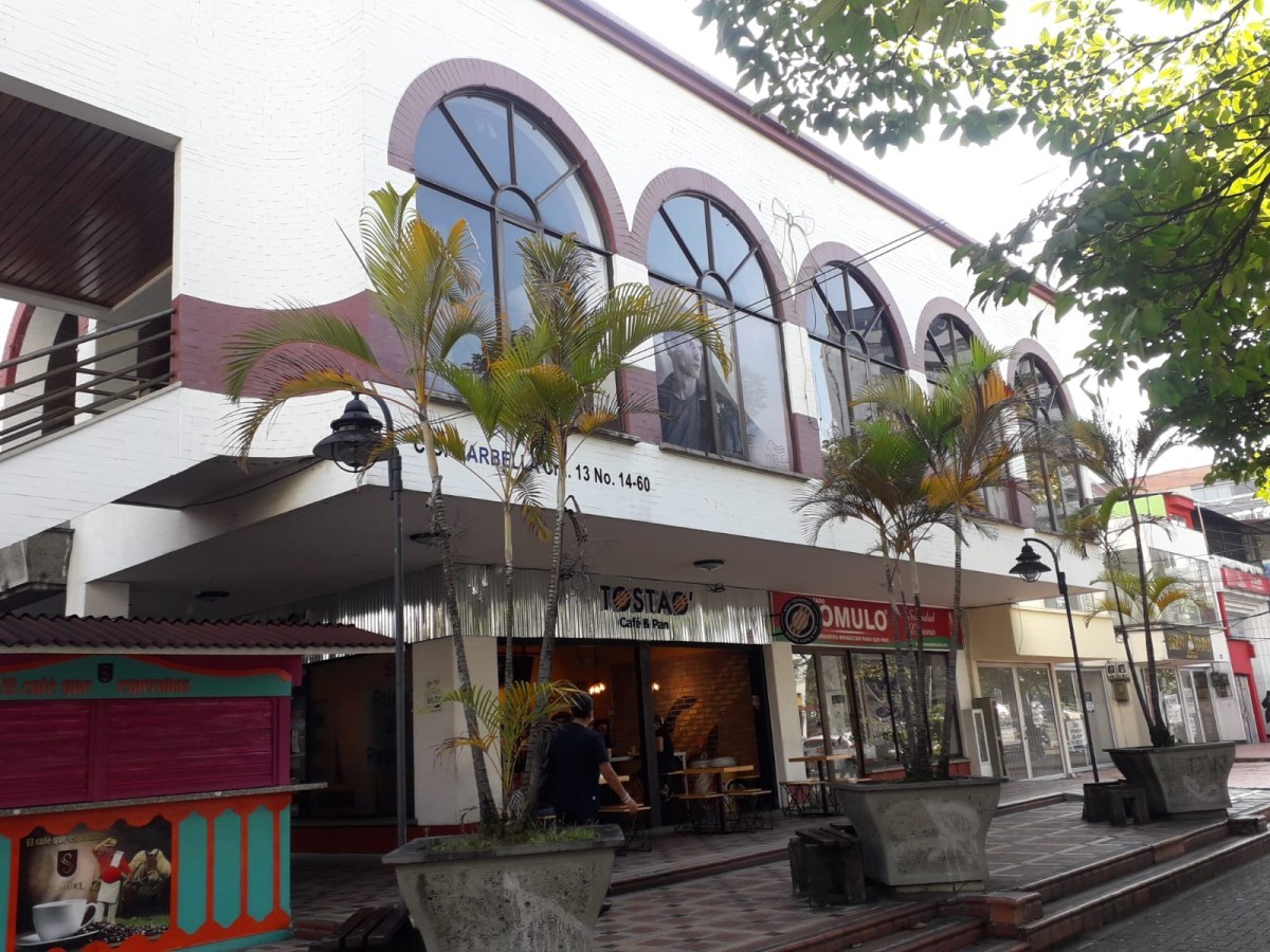 Local en Venta - Circunvalar, Pereira, 180,002 m² (foto 3) — CREBI