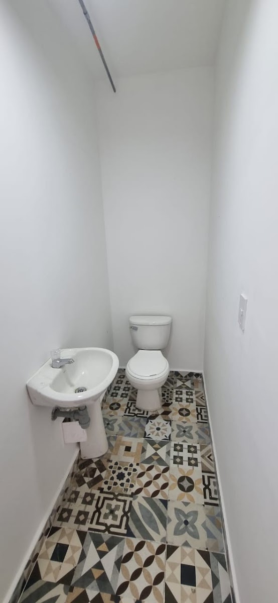 Local en Arriendo - Circunvalar, Pereira, 140,002 m² (foto 2) — CREBI