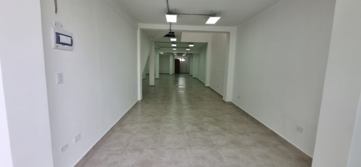 Local en Arriendo - Circunvalar, Pereira, 140,002 m² (foto 4) — CREBI