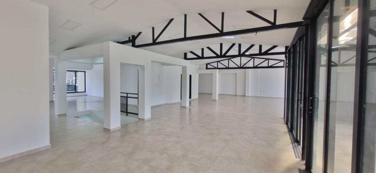 Local en Arriendo - Circunvalar, Pereira, 490,002 m² (foto 12) — CREBI