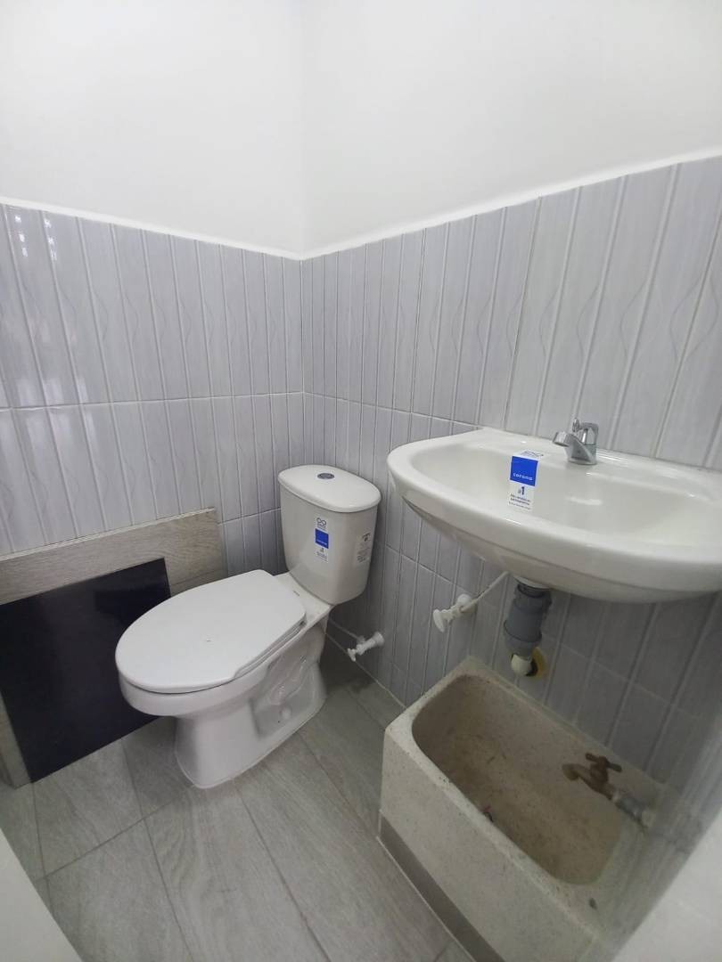 Local en Arriendo - Circunvalar, Pereira, 40,002 m² (foto 2) — CREBI