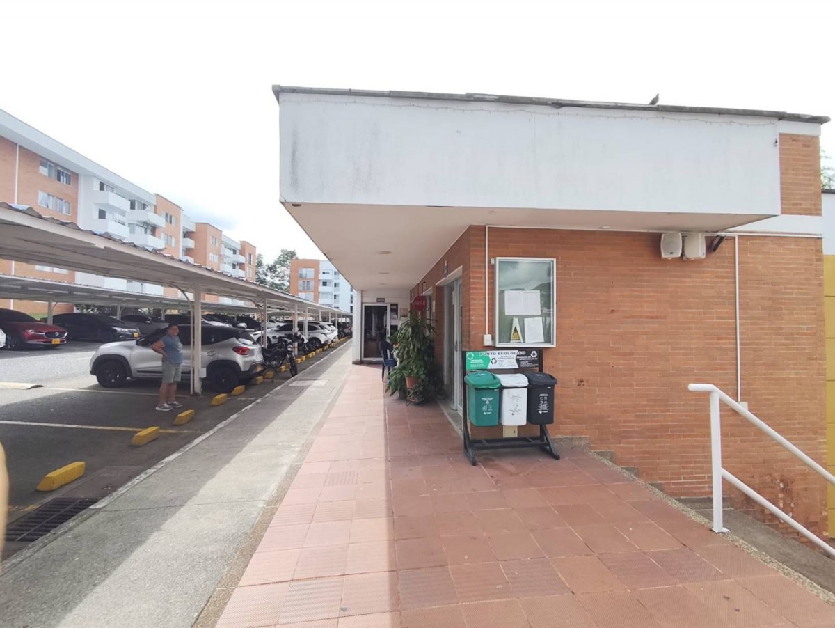 Local en Venta - La Villa, Pereira, 14,002 m² (foto 5) — CREBI