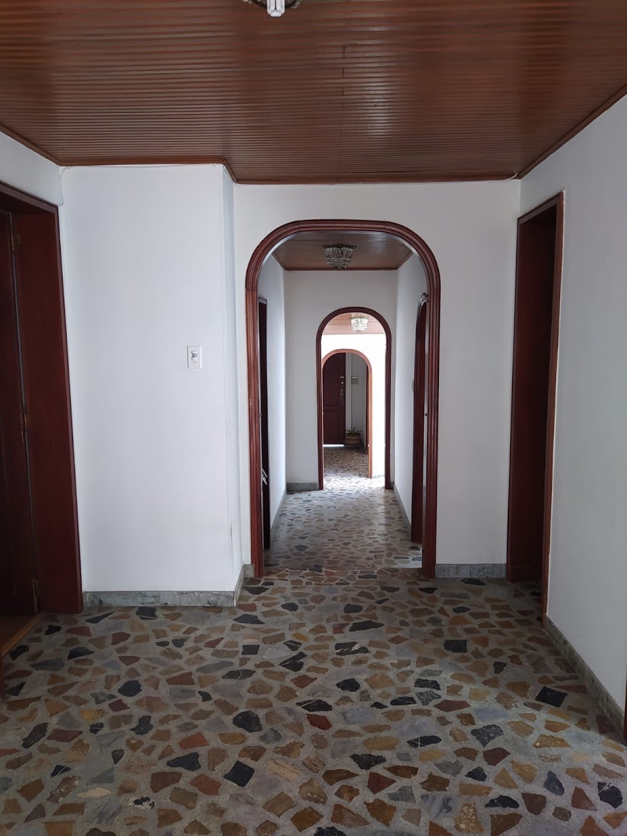 Local en Arriendo - Maraya, Pereira, 250,002 m² (foto 3) — CREBI