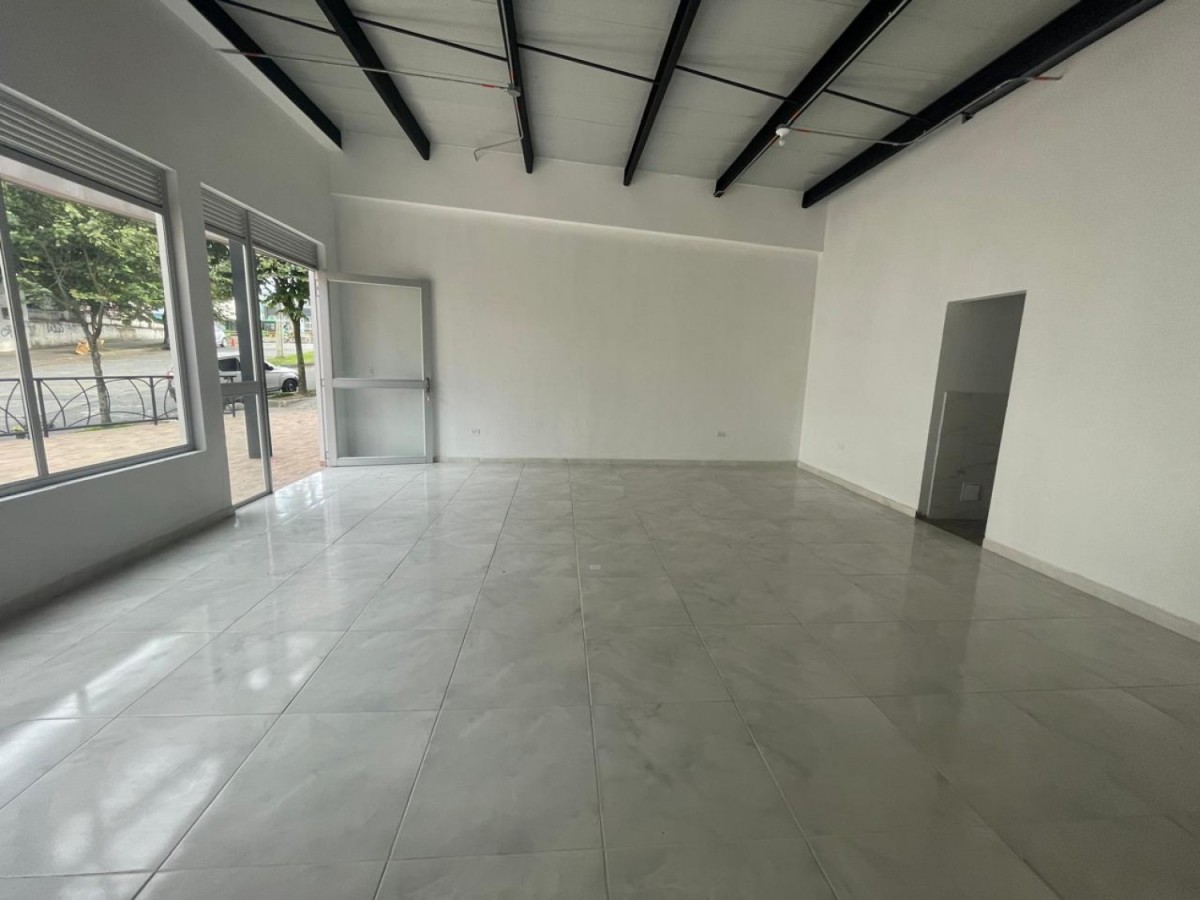 Local en Arriendo - Maraya, Pereira, 54,002 m² (foto 8) — CREBI