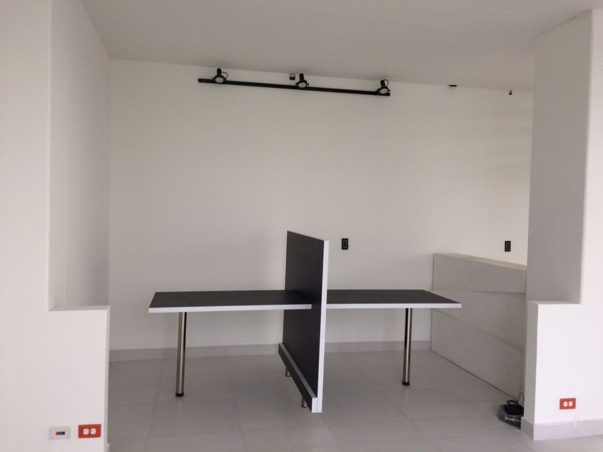 Local en Arriendo - Pinares, Pereira, 78,002 m² (foto 3) — CREBI