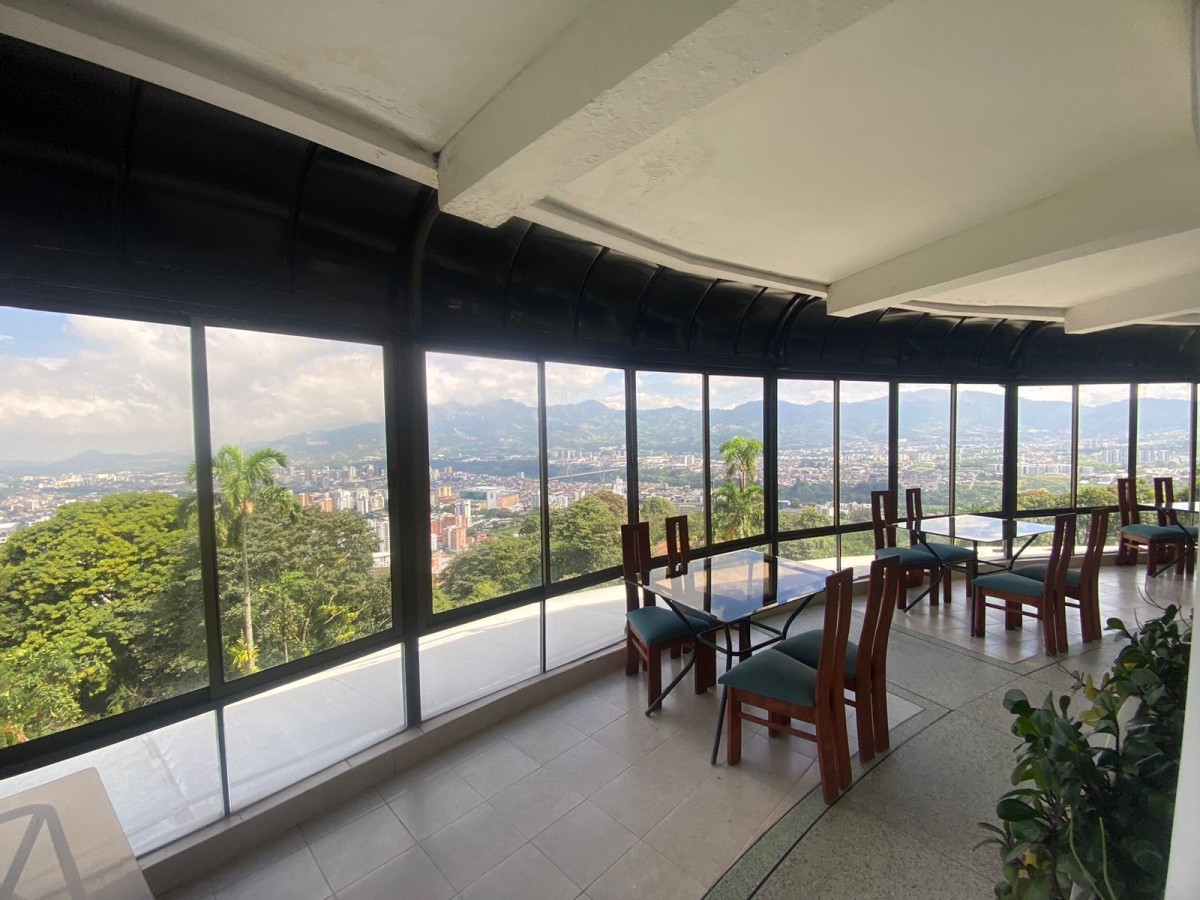 Local en Arriendo - Pinares, Pereira, 768,002 m² (foto 3) — CREBI