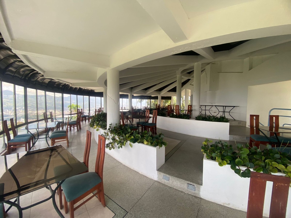 Local en Arriendo - Pinares, Pereira, 768,002 m² (foto 5) — CREBI