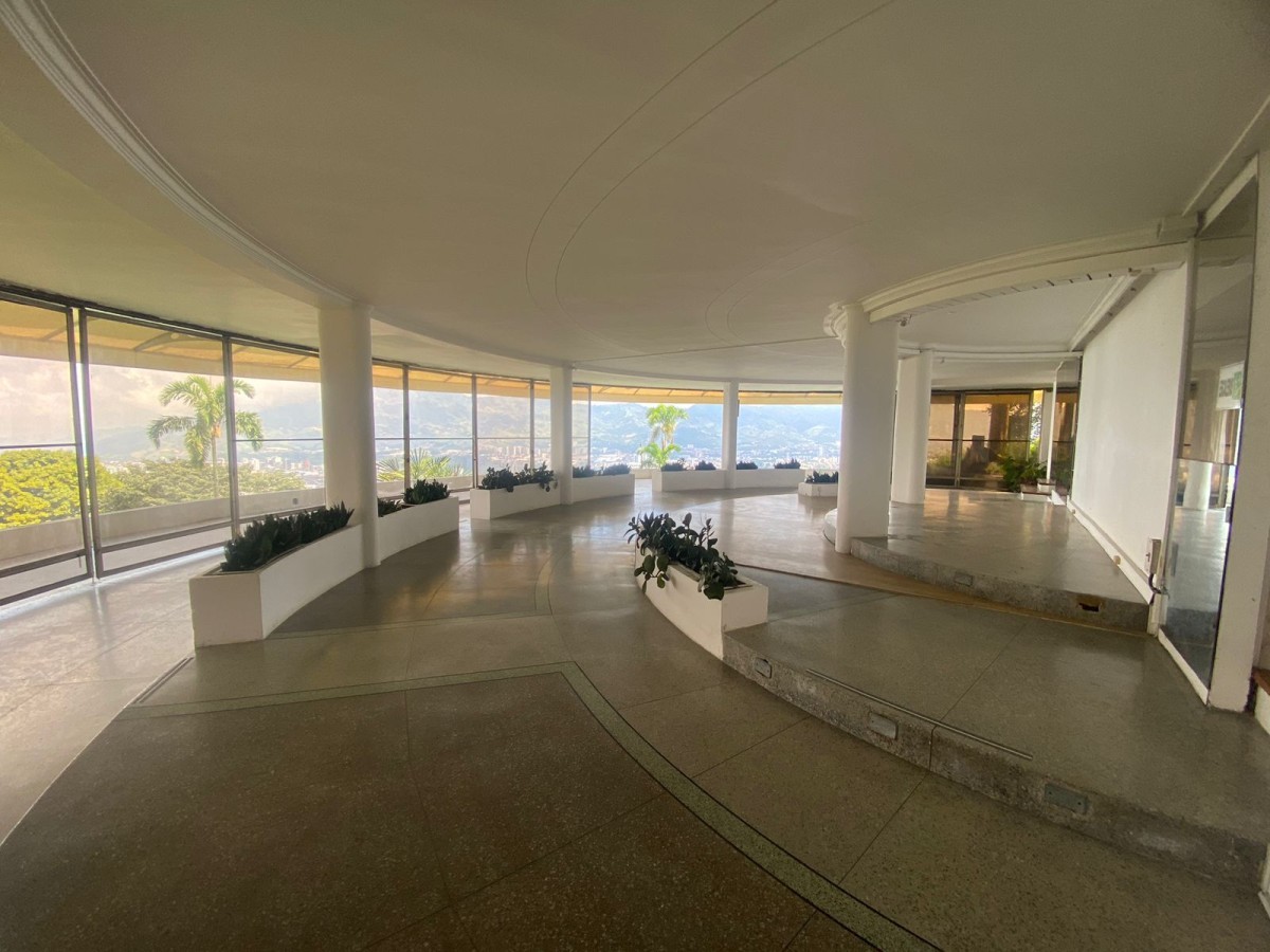 Local en Arriendo - Pinares, Pereira, 768,002 m² (foto 6) — CREBI