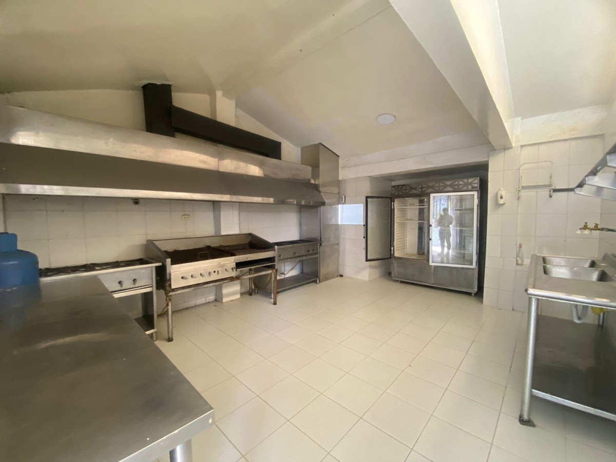 Local en Arriendo - Pinares, Pereira, 768,002 m² (foto 7) — CREBI