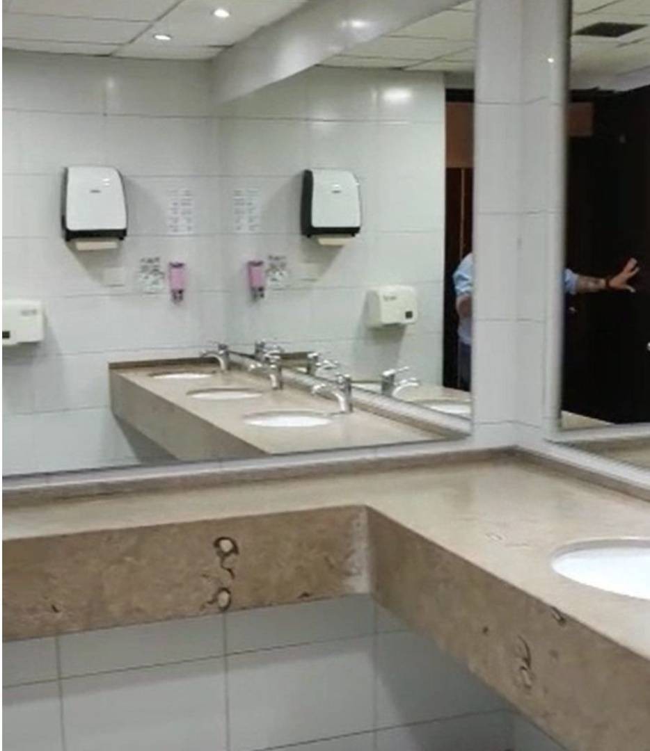 Local en Arriendo - Pinares, Pereira, 1020,002 m² (foto 2) — CREBI