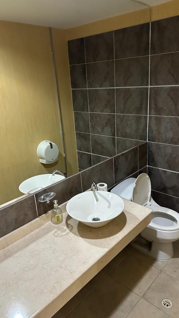 Local en Venta - Pinares, Pereira, 334,002 m² (foto 13) — CREBI