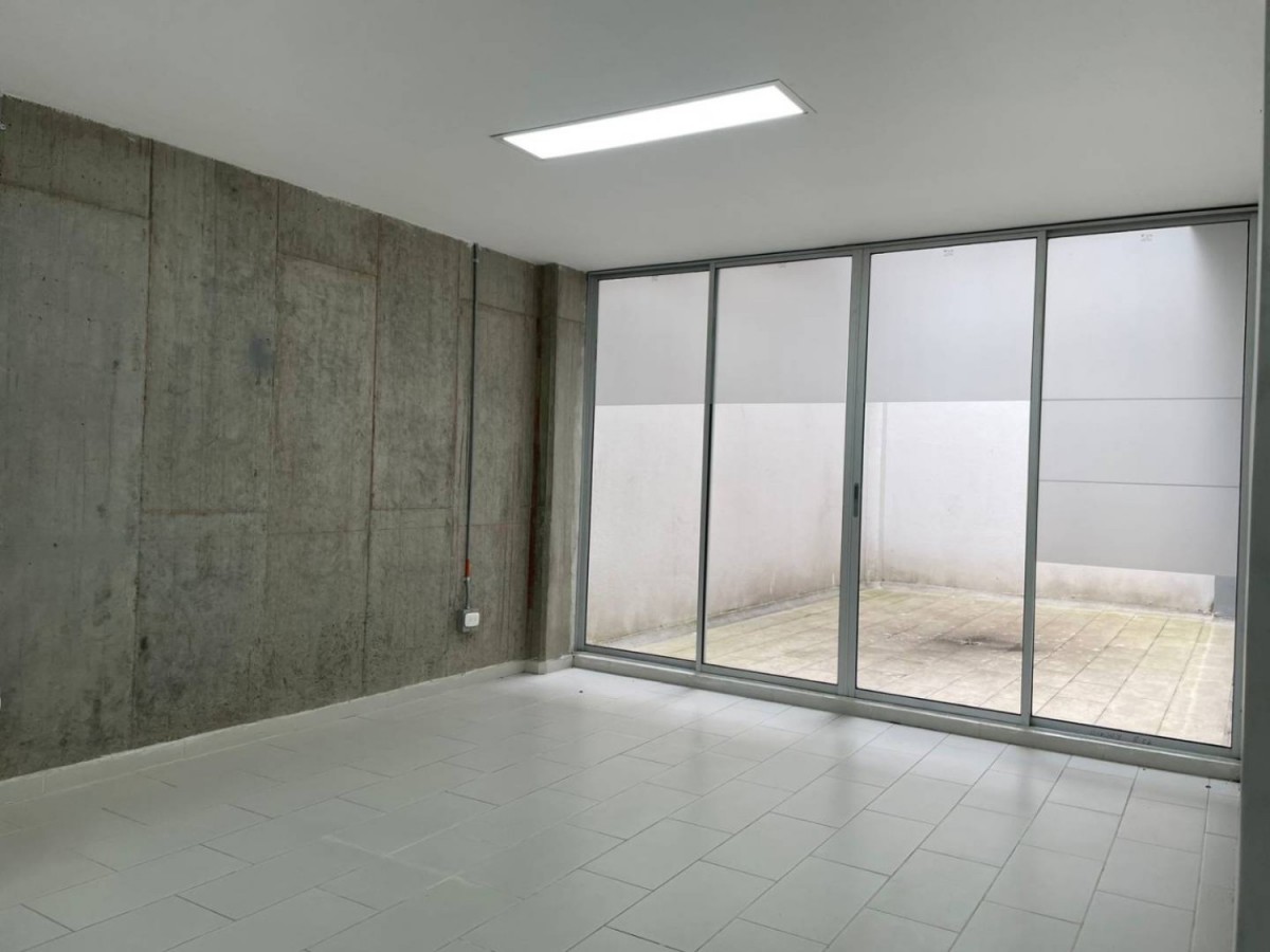 Local en Arriendo - Pinares, Pereira, 175,002 m² (foto 12) — CREBI