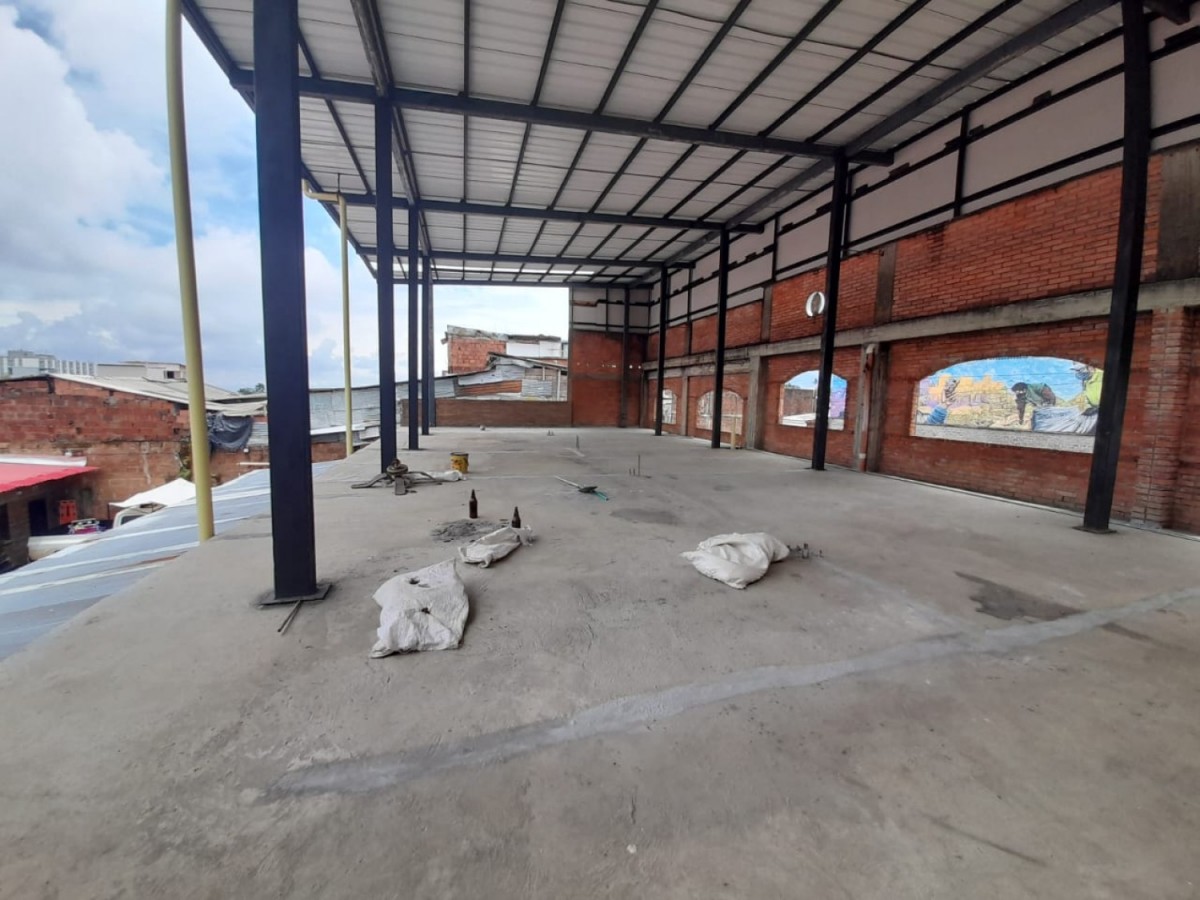 Local en Arriendo - Popular, Pereira, 170,002 m² (foto 2) — CREBI