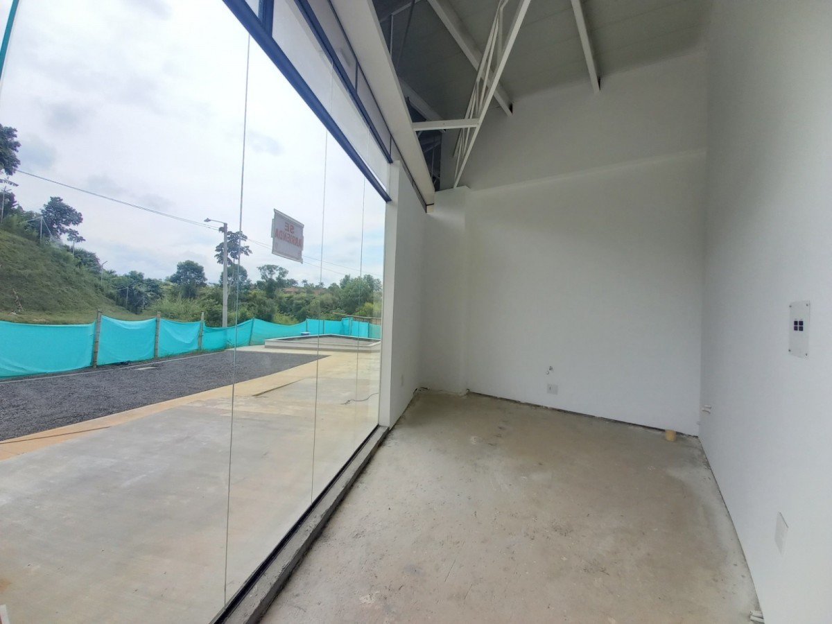 Local en Arriendo - Pueblito Cafetero, Pereira, 22,002 m² (foto 3) — CREBI