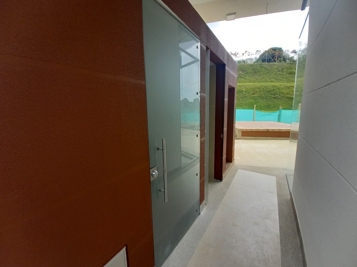 Local en Arriendo - Pueblito Cafetero, Pereira, 22,002 m² (foto 9) — CREBI