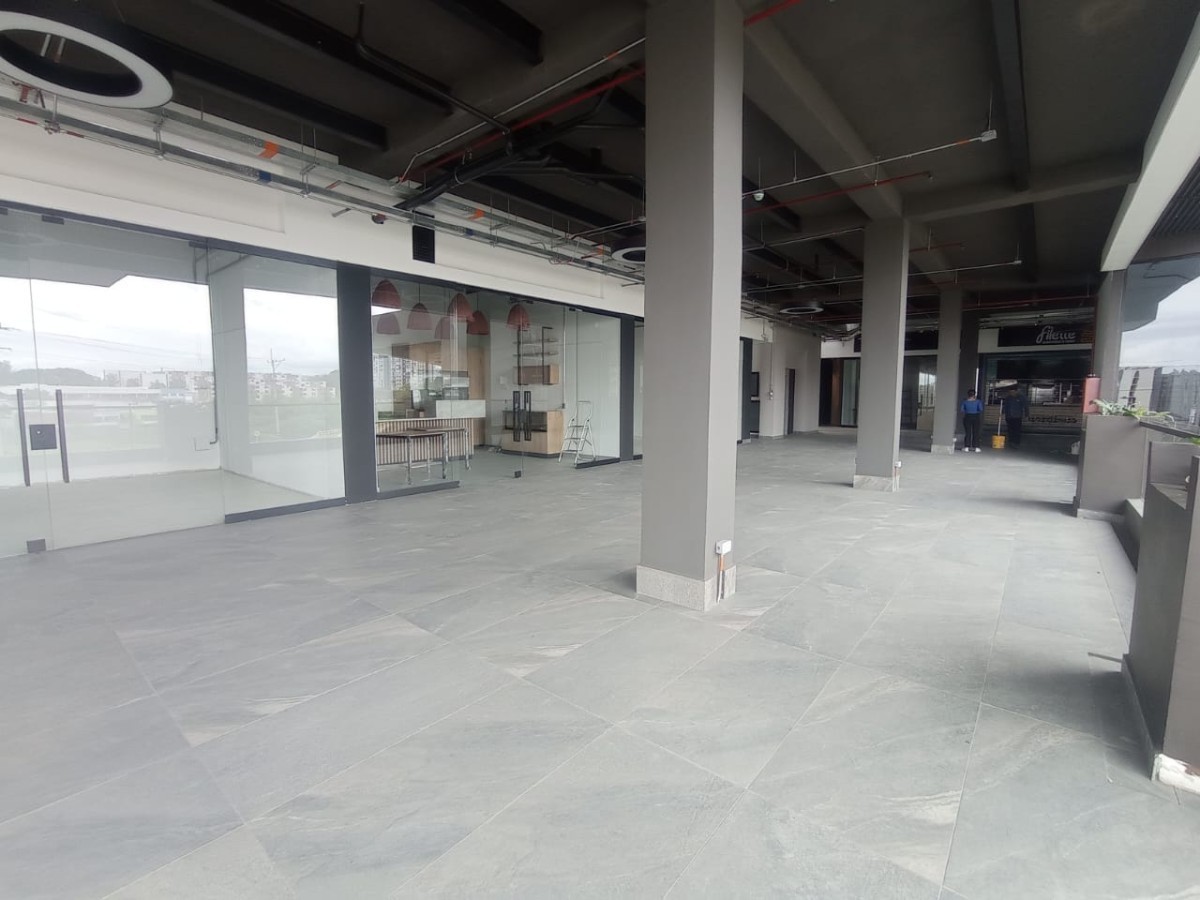 Local en Arriendo - Via Variante Condina, Pereira, 27,002 m² (foto 5) — CREBI