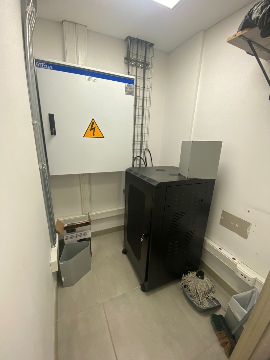 Oficina  en Venta - Alamos, Pereira, 74,002 m² (foto 10) — CREBI