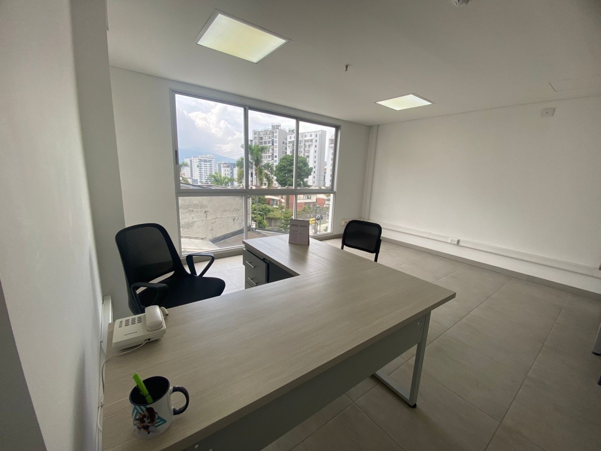 Oficina  en Venta - Alamos, Pereira, 74,002 m² (foto 3) — CREBI