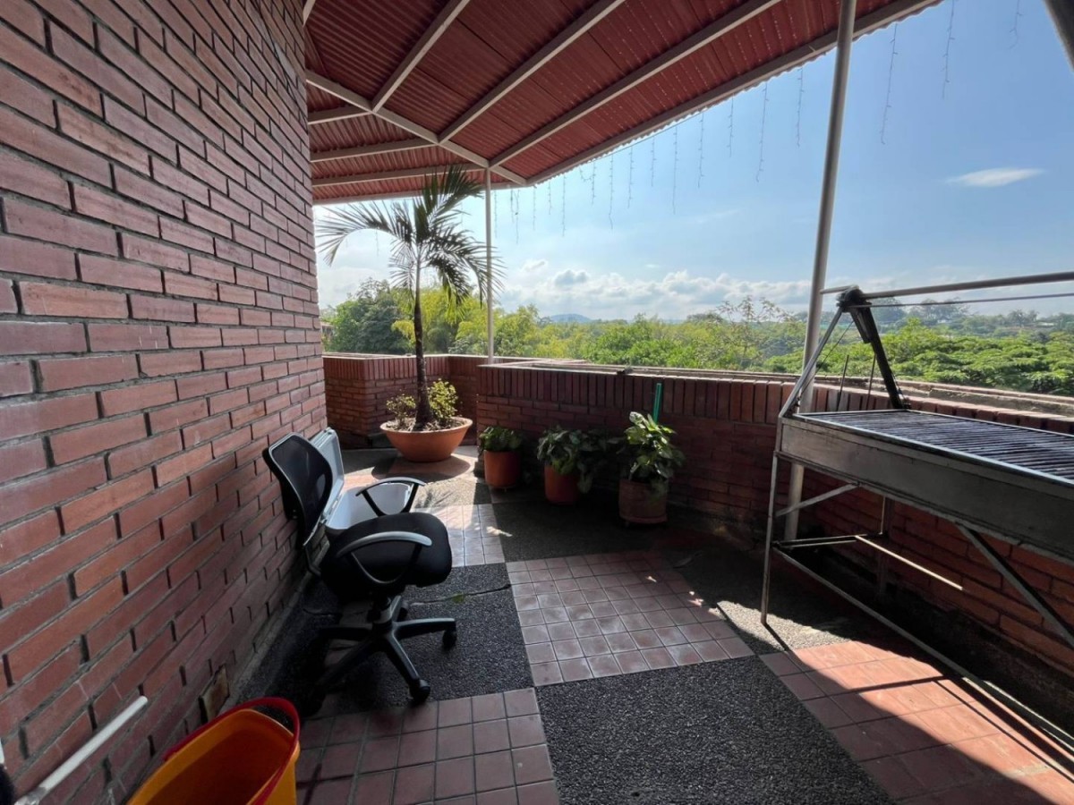 Oficina  en Arriendo - Av.de Las Americas, Pereira, 218,002 m² (foto 8) — CREBI