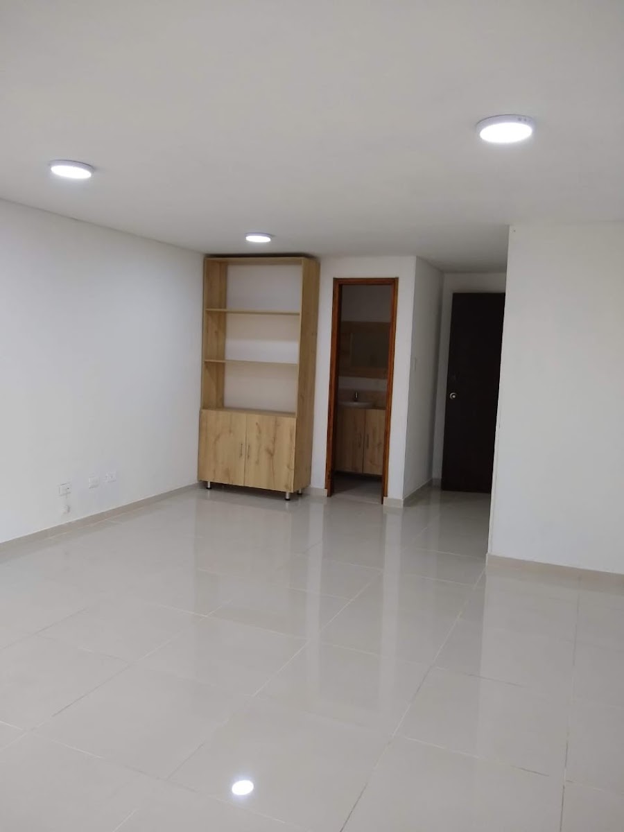 Oficina  en Venta - Centro, Pereira, 30,002 m² (foto 6) — CREBI