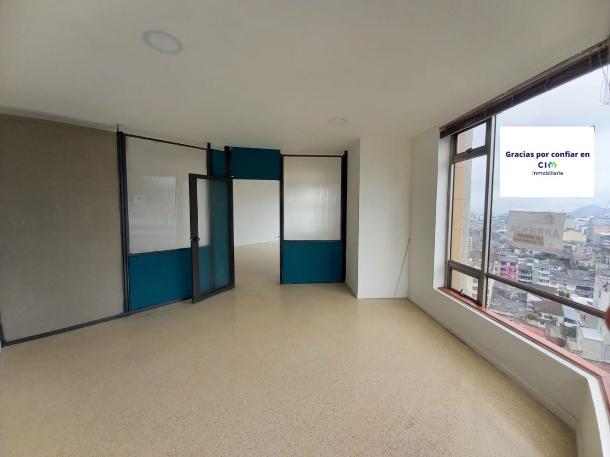 Oficina  en Venta - Centro, Pereira, 56,002 m² (foto 3) — CREBI
