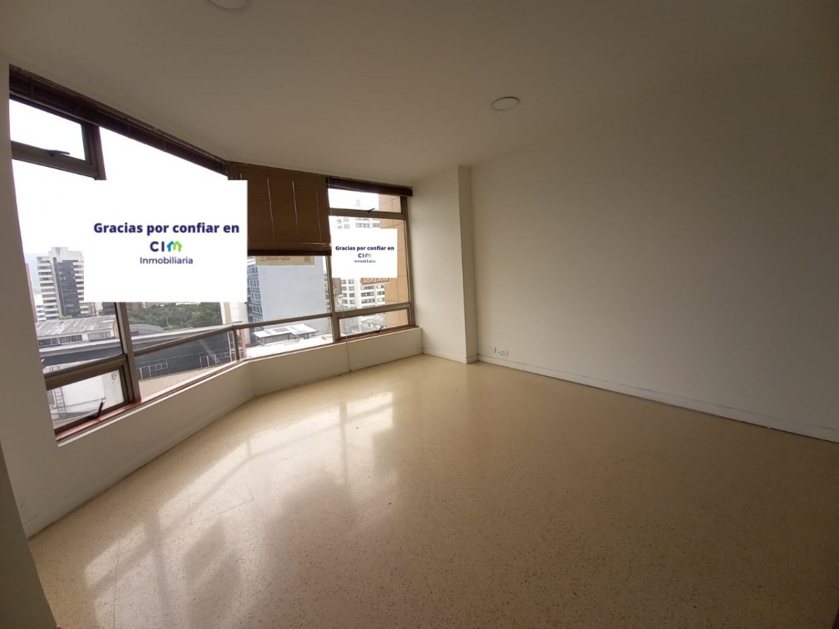 Oficina  en Venta - Centro, Pereira, 56,002 m² (foto 7) — CREBI