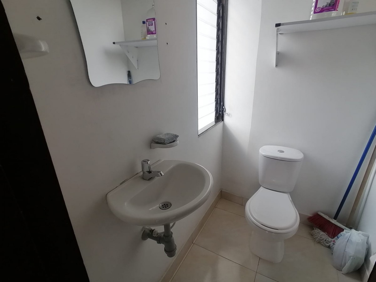 Oficina  en Venta - Centro, Pereira, 35,002 m² (foto 2) — CREBI