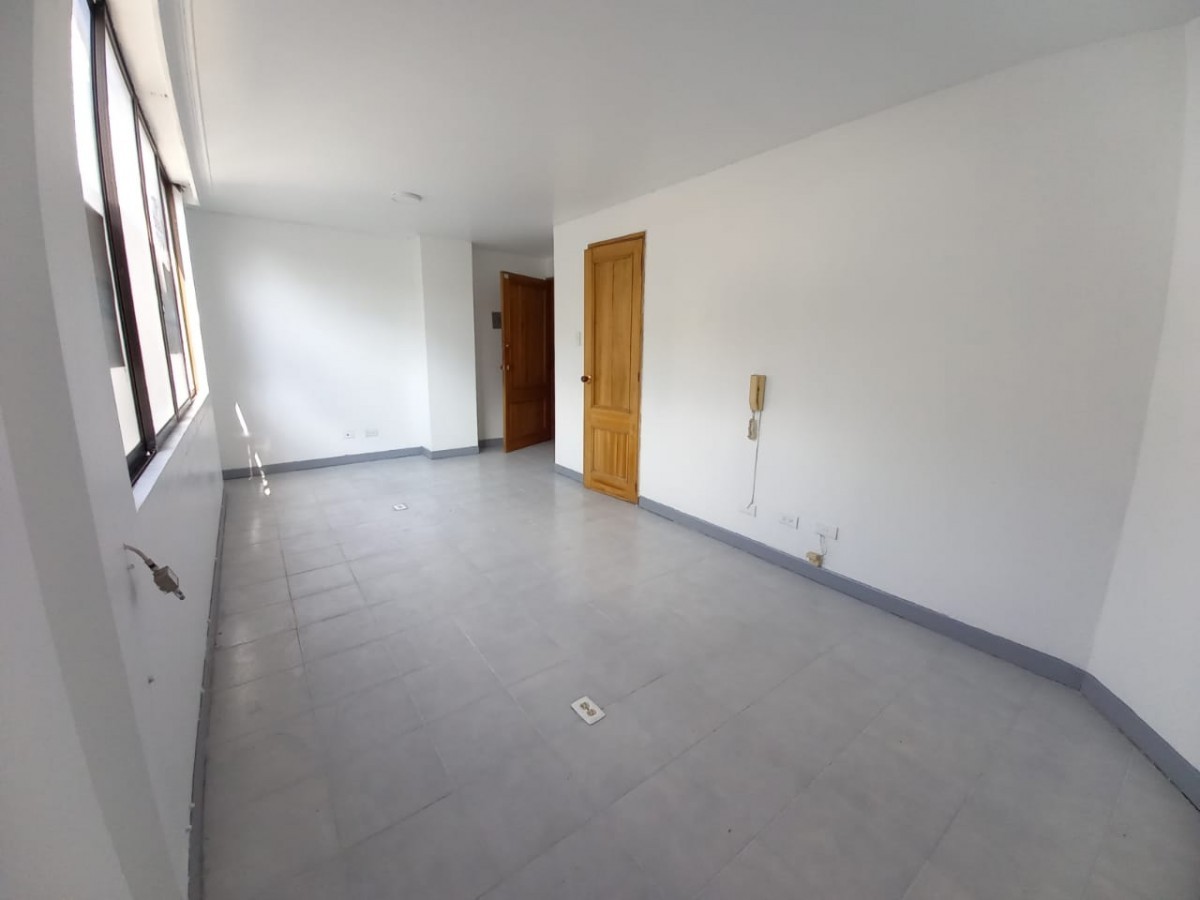 Oficina  en Venta - Centro, Pereira, 20,002 m² (foto 4) — CREBI
