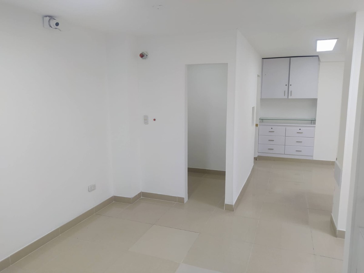 Oficina  en Venta - Centro, Pereira, 89,002 m² (foto 5) — CREBI