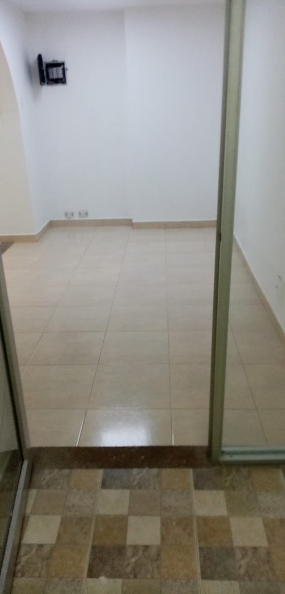 Oficina  en Arriendo - Centro, Pereira, 200,002 m² (foto 5) — CREBI