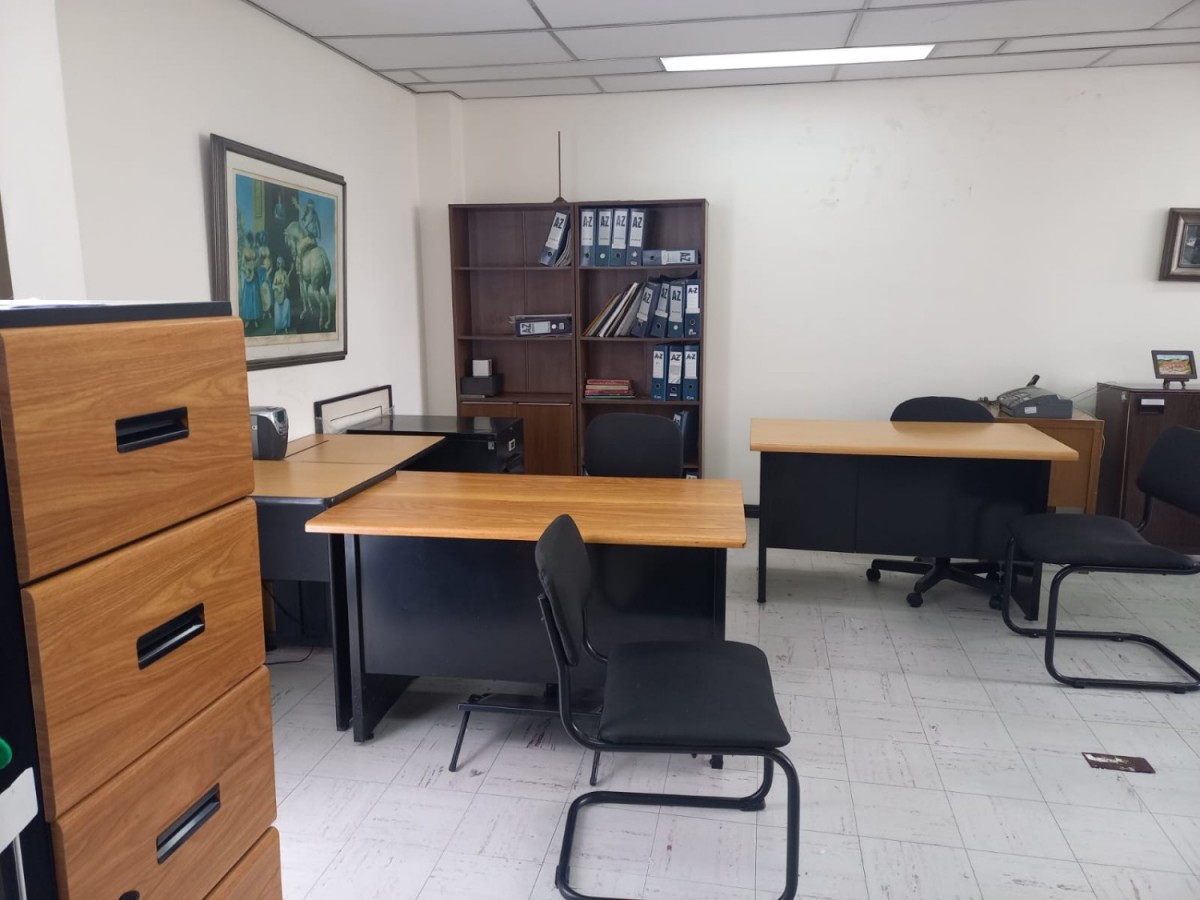 Oficina  en Arriendo - Centro, Pereira, 42,002 m² (foto 4) — CREBI