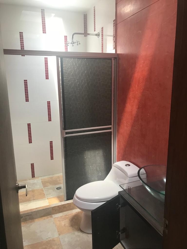 Oficina  en Arriendo - Popular, Pereira, 100,002 m² (foto 9) — CREBI