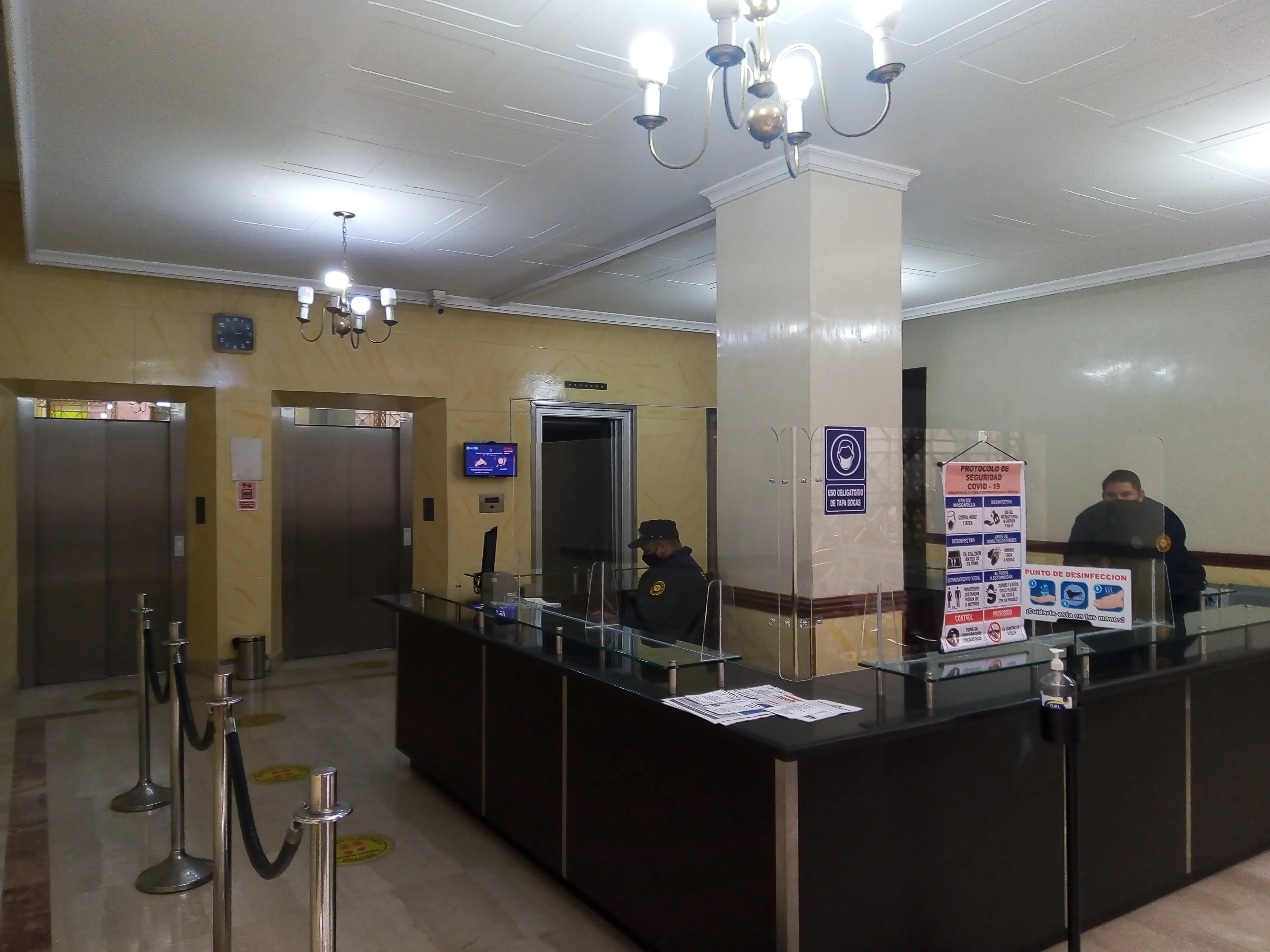 Oficina en Venta en La Catedral, Bogotá, 50,0 m² (foto 2) — CREBI