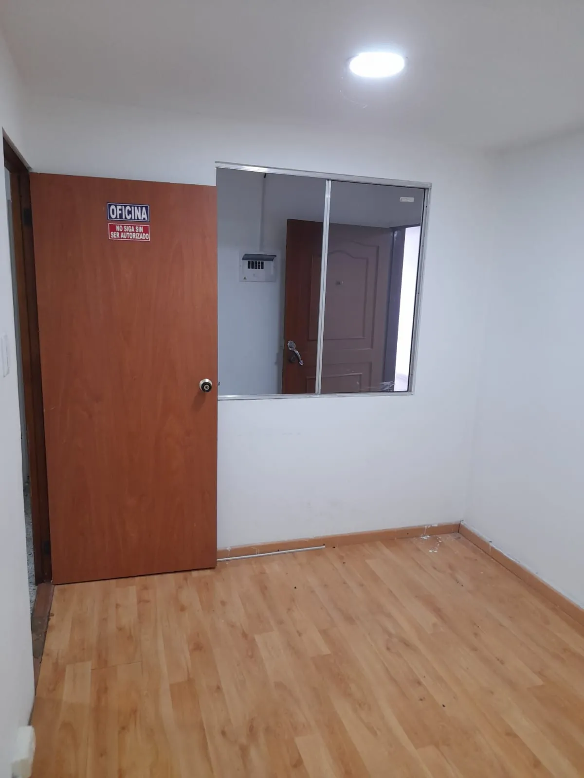Oficina  en Venta - Cali, Granada Avenida 6 Norte, 64,14 m² (foto 2) — CREBI