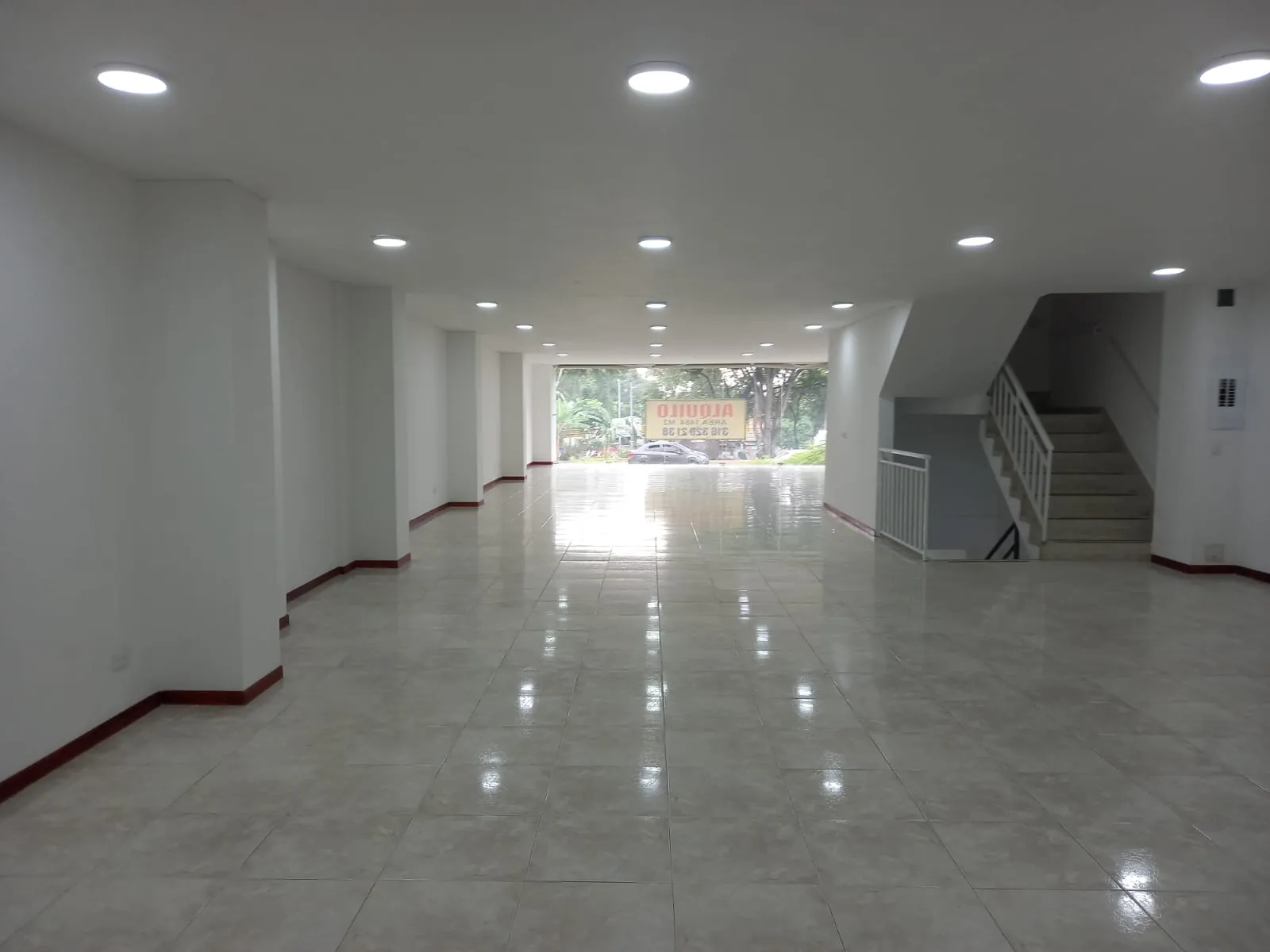 Edificio en Venta - Cali, Los Libertadores Carrera 19, 326,0 m² (foto 8) — CREBI